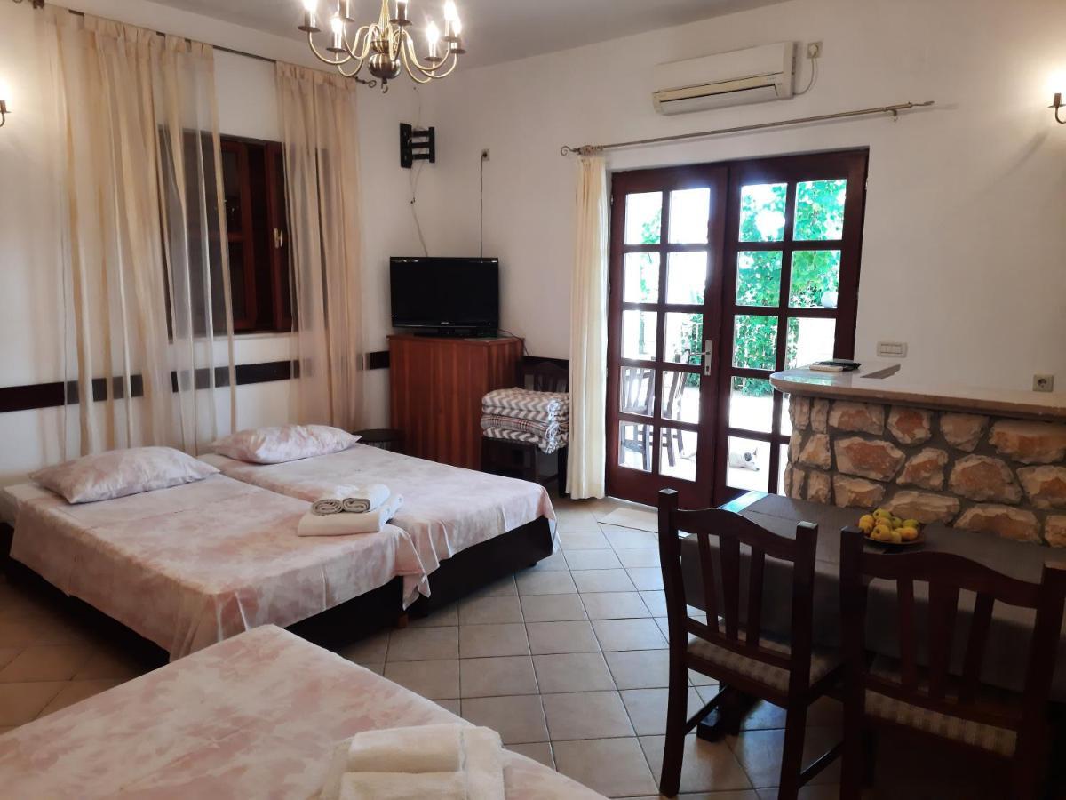 Apartments Zlosilo Orašac Zewnętrze zdjęcie